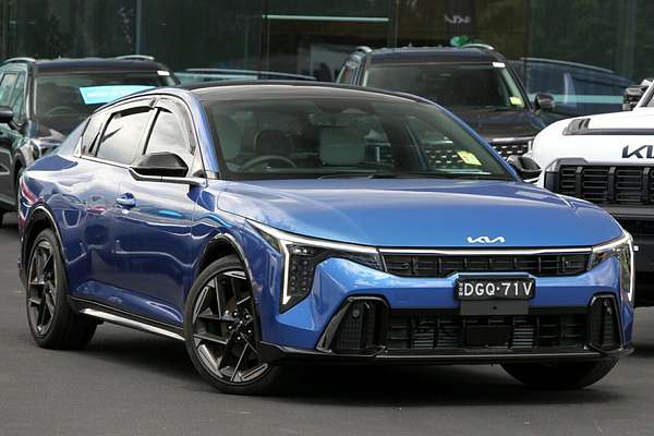 2025 Kia K4 GT-Line CL4m