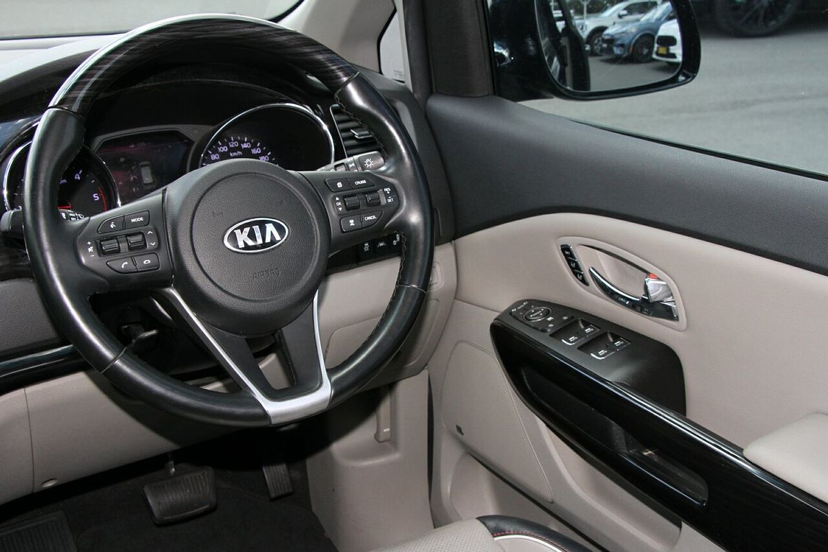 2019 Kia Carnival Platinum YP