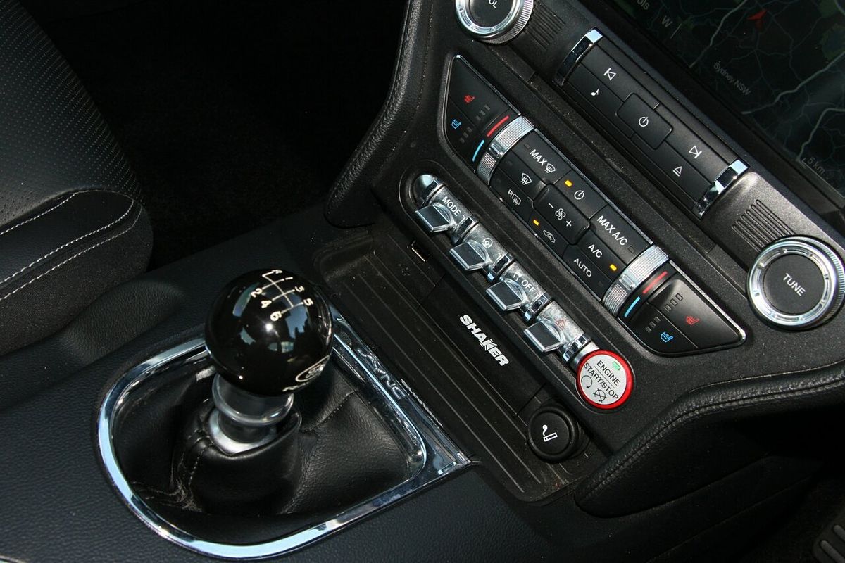 2016 Ford Mustang FM