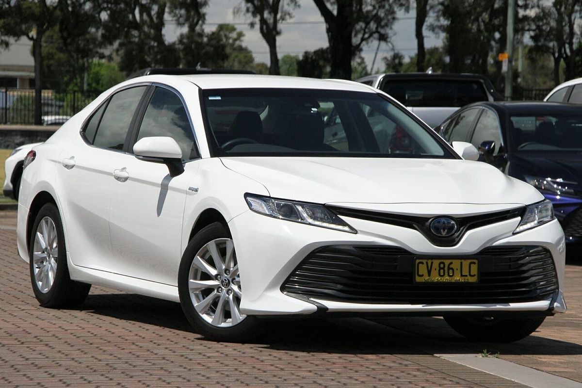 2020 Toyota Camry Ascent ASV70R