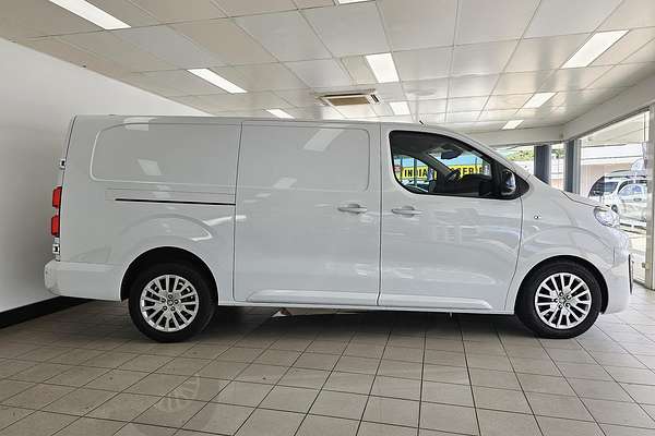 2023 Peugeot Expert Pro K0 SWB