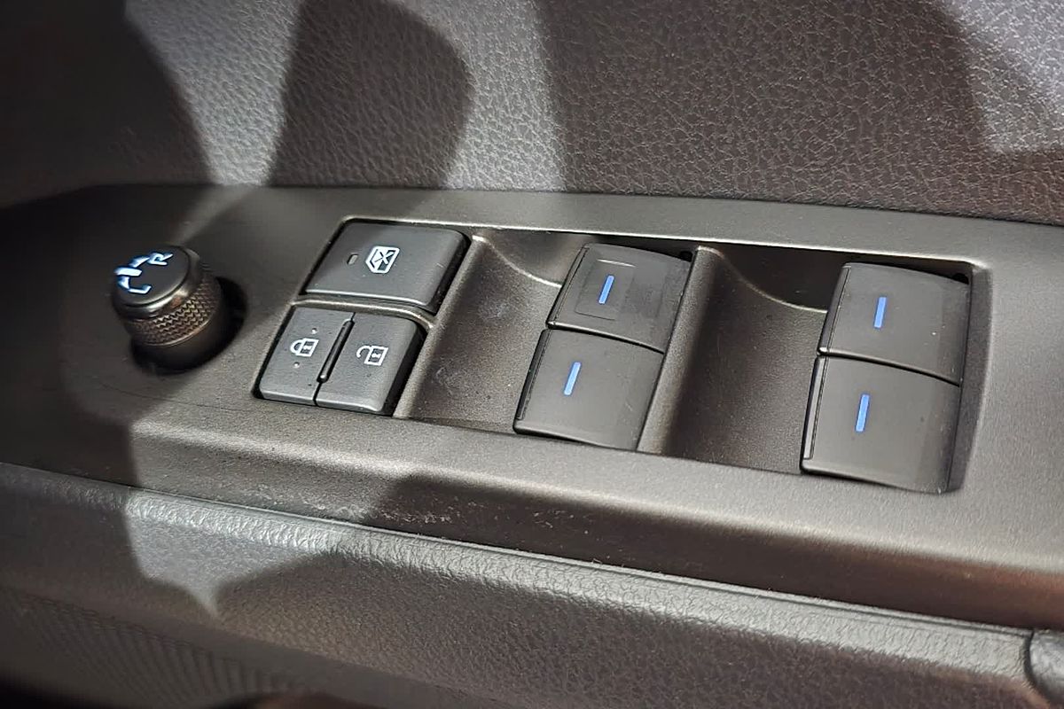 2022 Toyota Camry Ascent AXVH70R