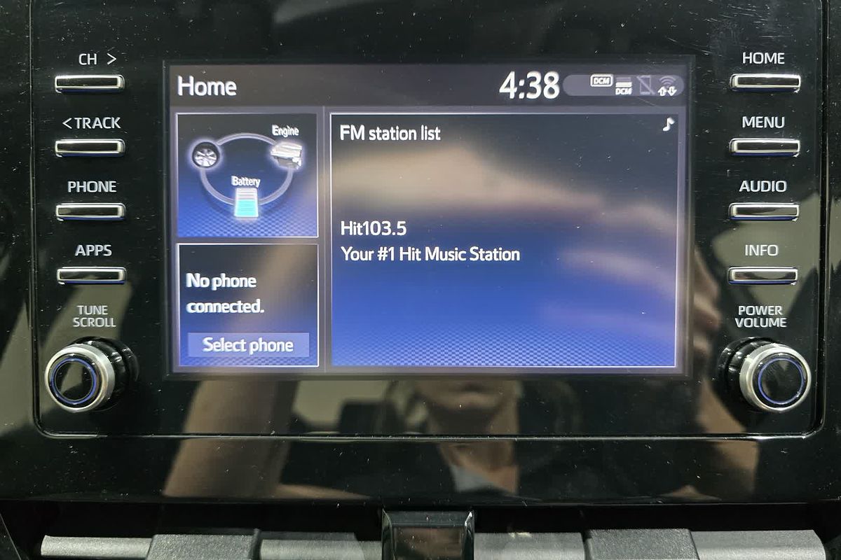 2022 Toyota Camry Ascent AXVH70R