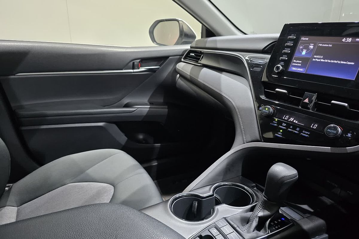 2022 Toyota Camry Ascent AXVH70R