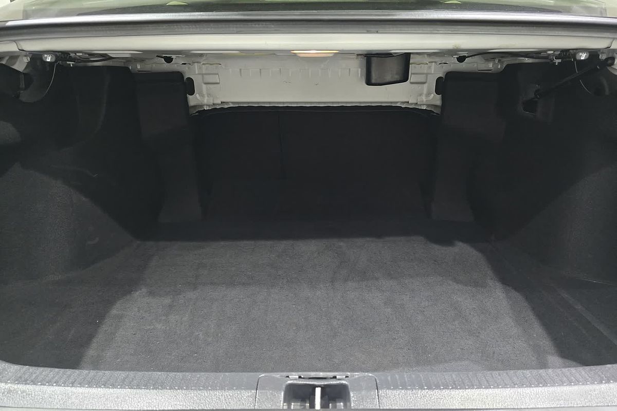 2022 Toyota Camry Ascent AXVH70R