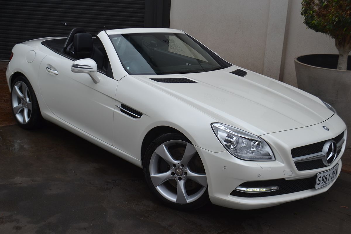 2011 Mercedes-Benz SLK-Class SLK350 R171