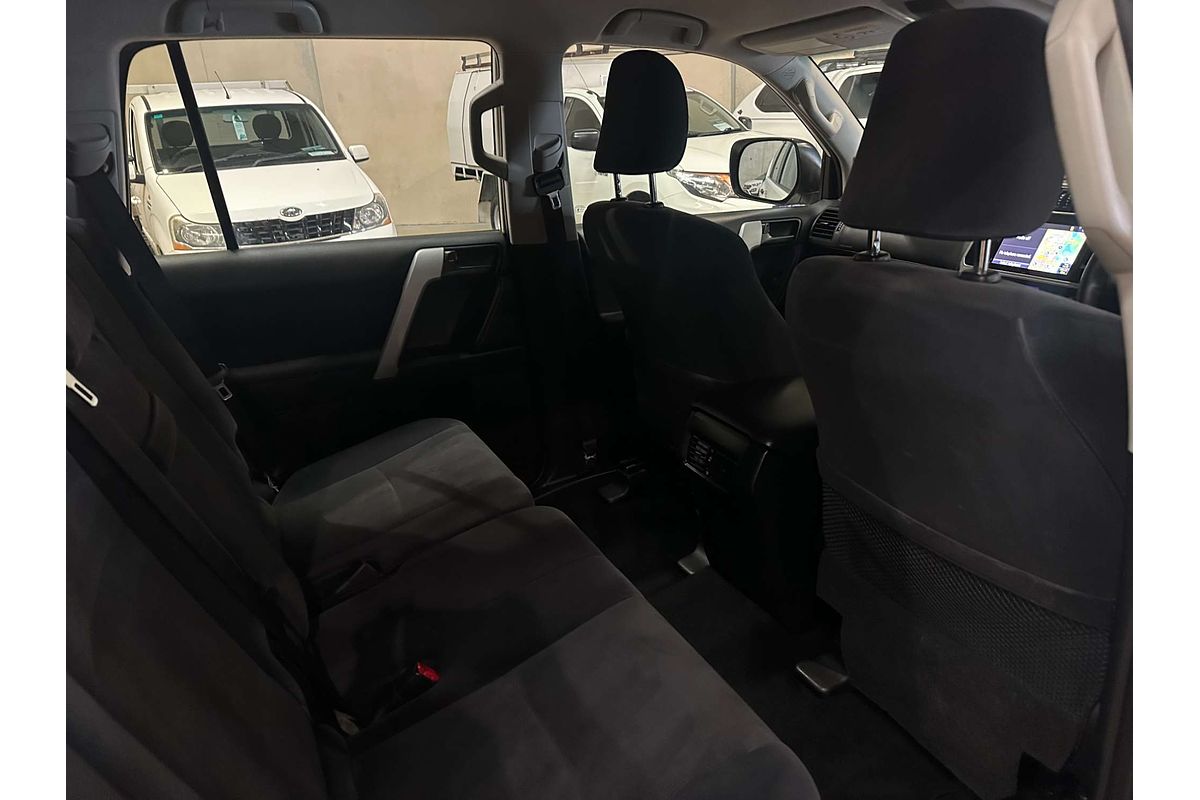 2018 Toyota Landcruiser Prado GX GDJ150R