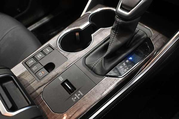 2024 Toyota Kluger Grande AXUH78R