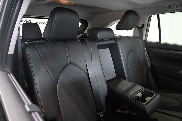 2024 Toyota Kluger Grande AXUH78R