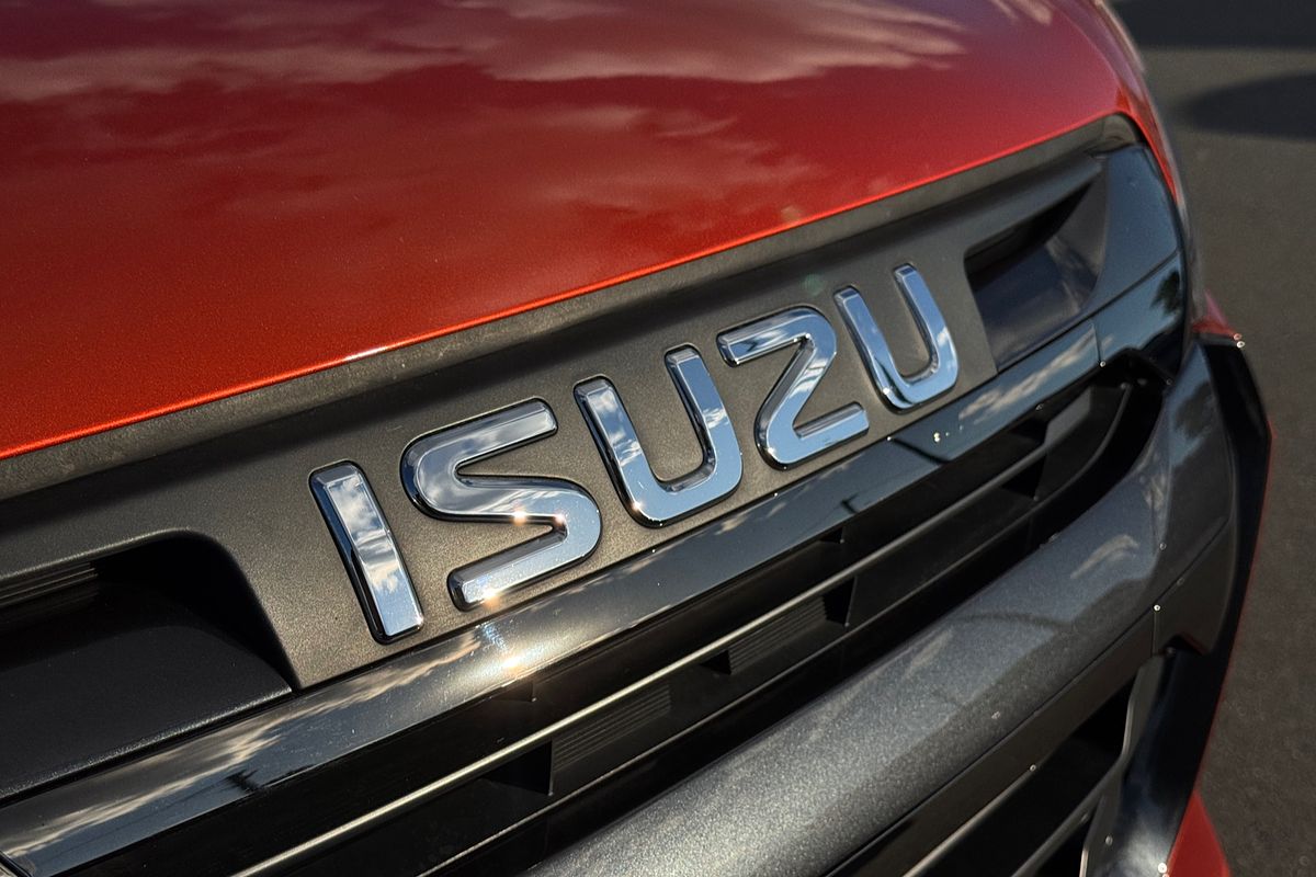 2023 Isuzu D-MAX X-TERRAIN  4X4