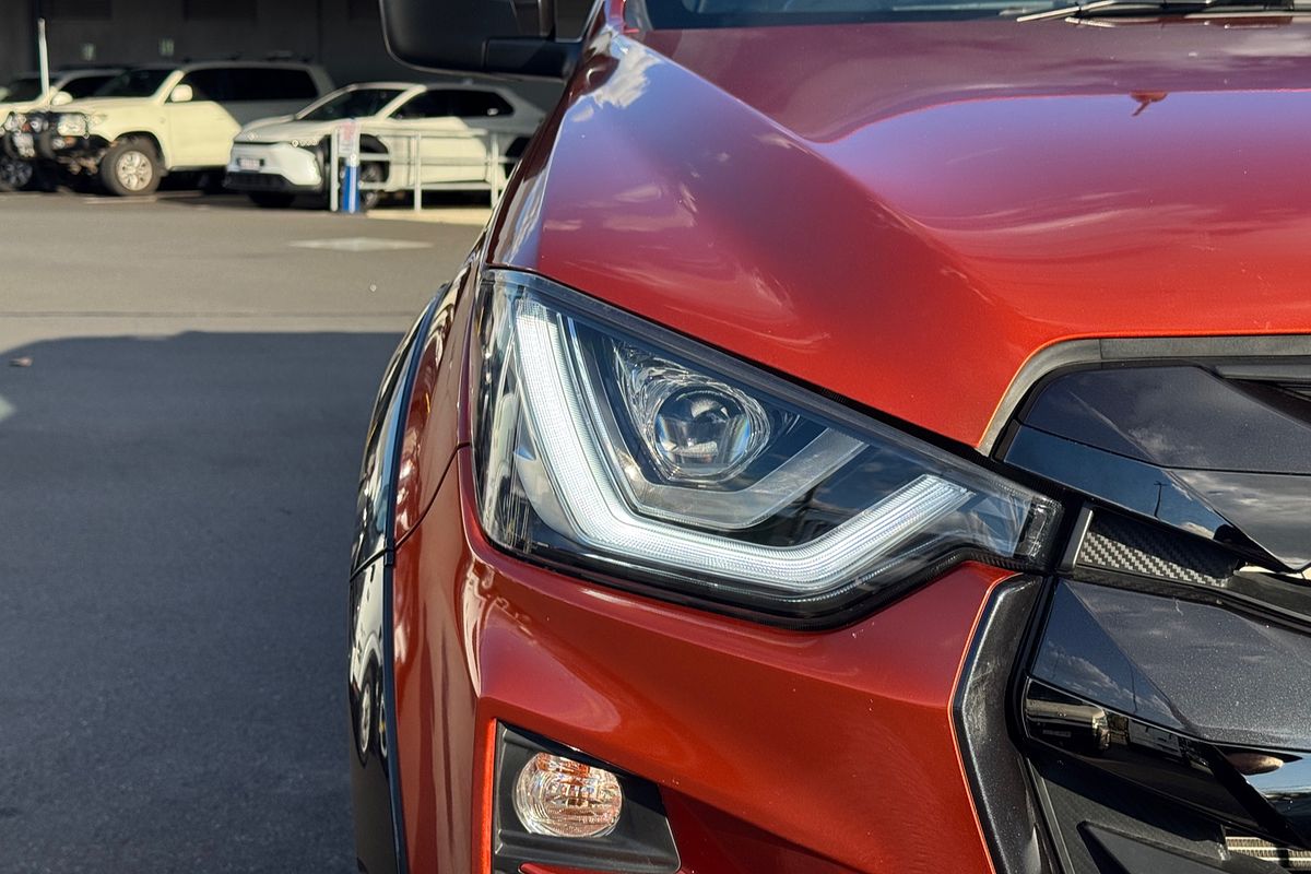 2023 Isuzu D-MAX X-TERRAIN  4X4