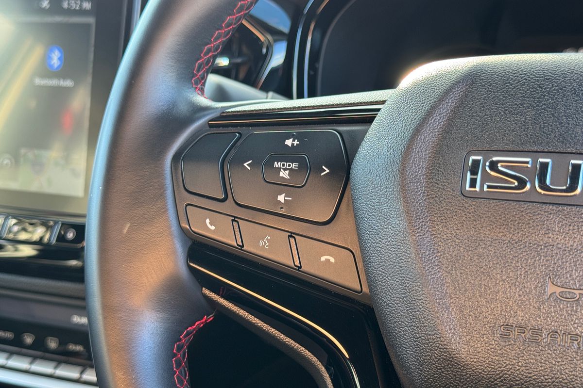 2023 Isuzu D-MAX X-TERRAIN  4X4