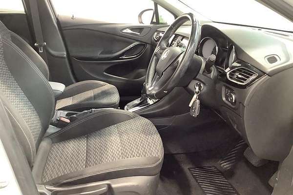 2019 Holden Astra R BK