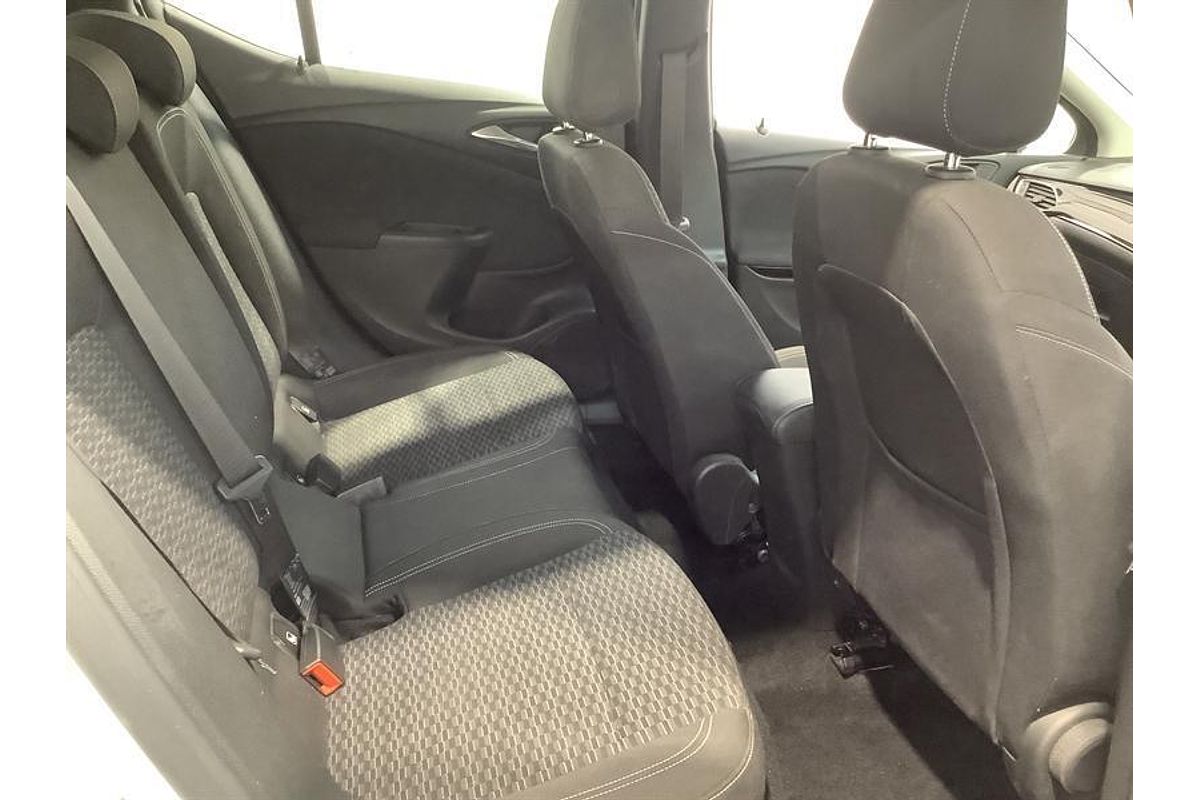 2019 Holden Astra R BK