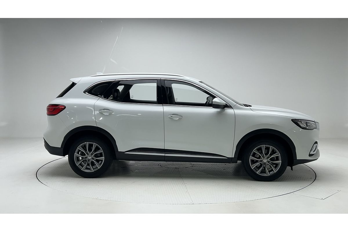 2022 MG HS Vibe SAS23