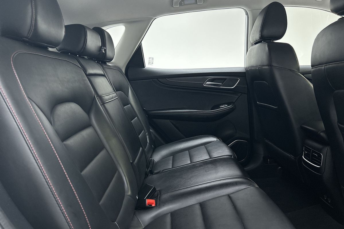 2022 MG HS Vibe SAS23