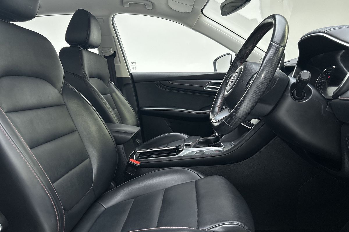 2022 MG HS Vibe SAS23