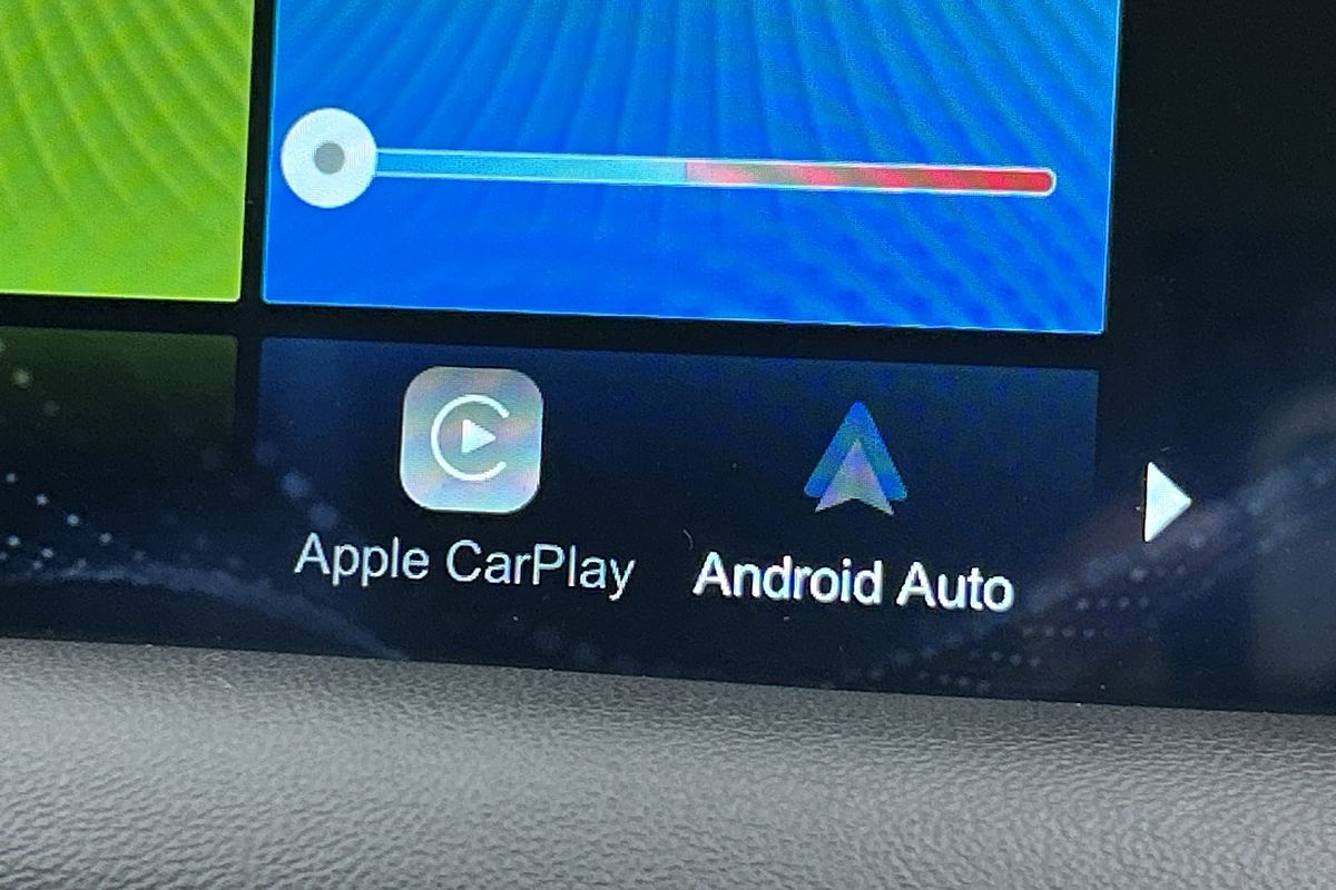 2022 MG HS Vibe SAS23