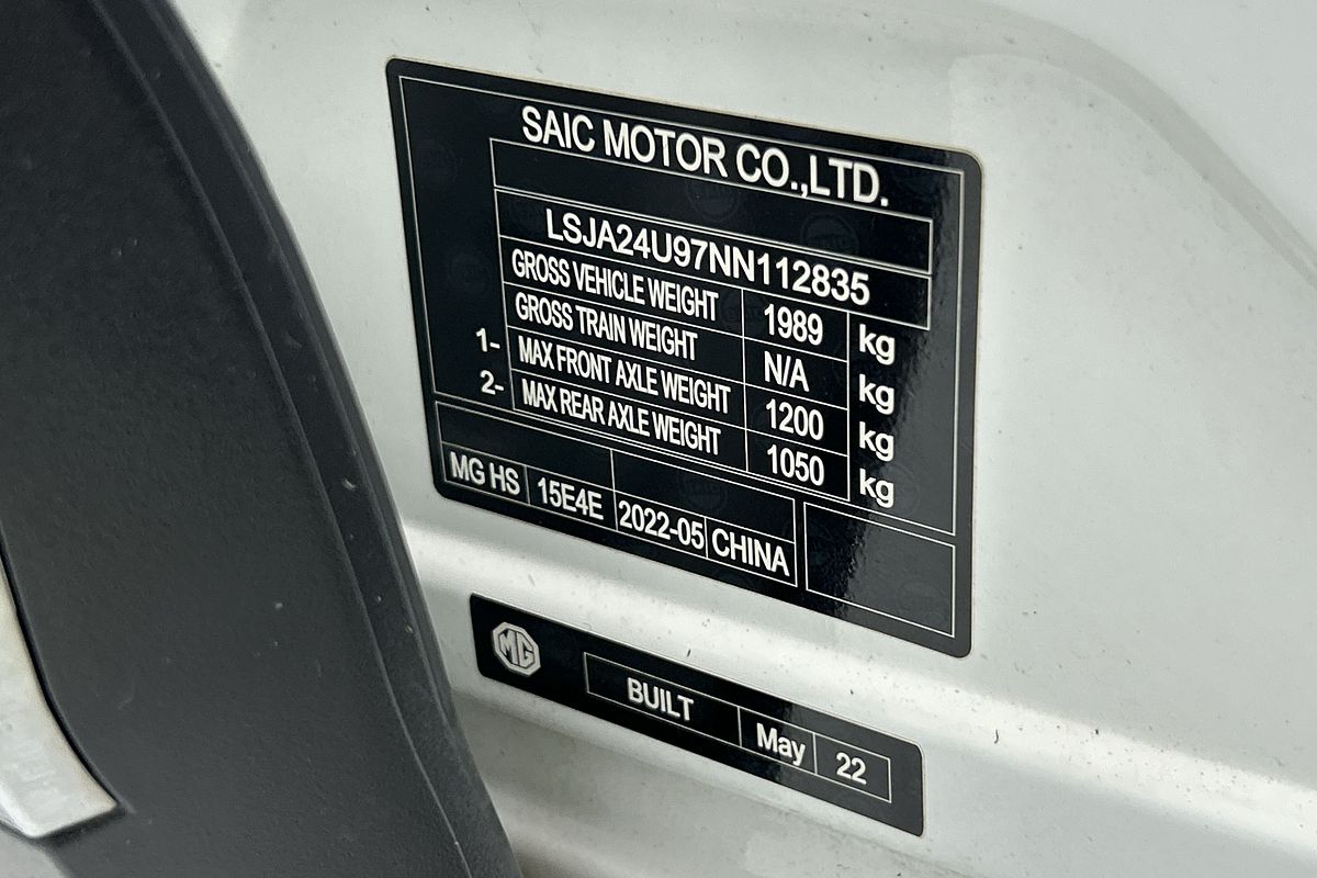 2022 MG HS Vibe SAS23