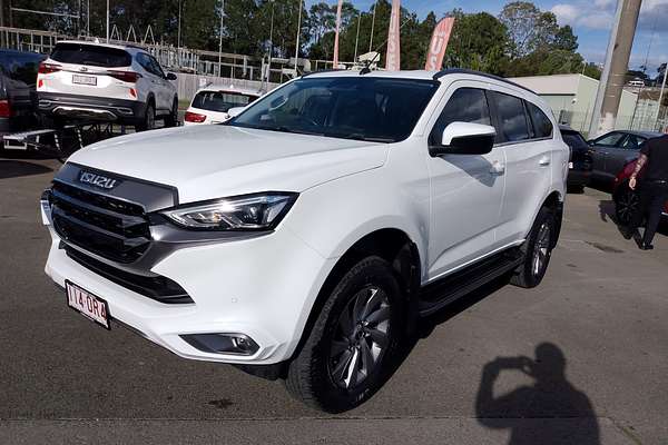 2023 Isuzu MU-X LS-U