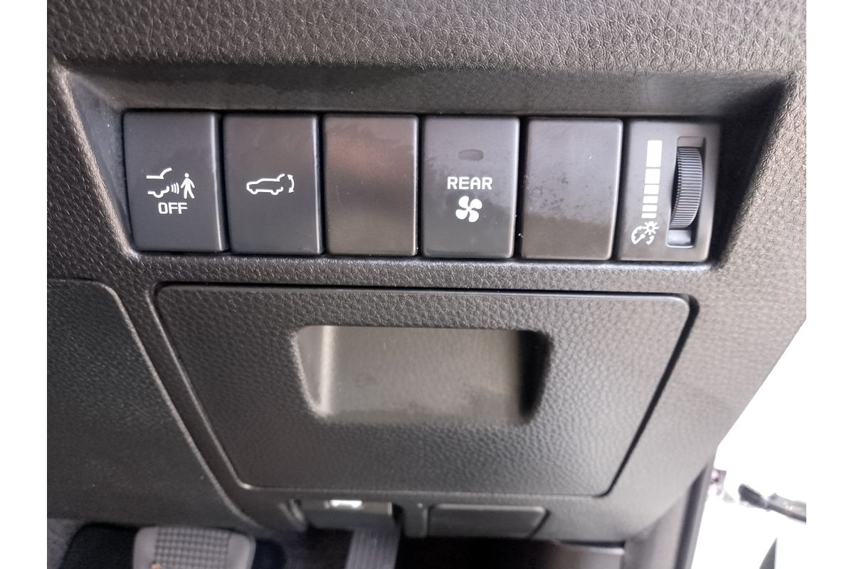 2023 Isuzu MU-X LS-U