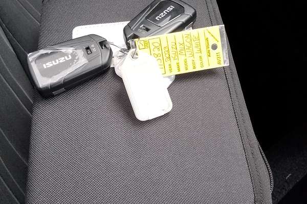 2023 Isuzu MU-X LS-U