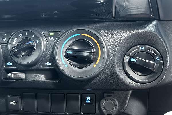 2023 Toyota Hilux Workmate GUN125R 4X4