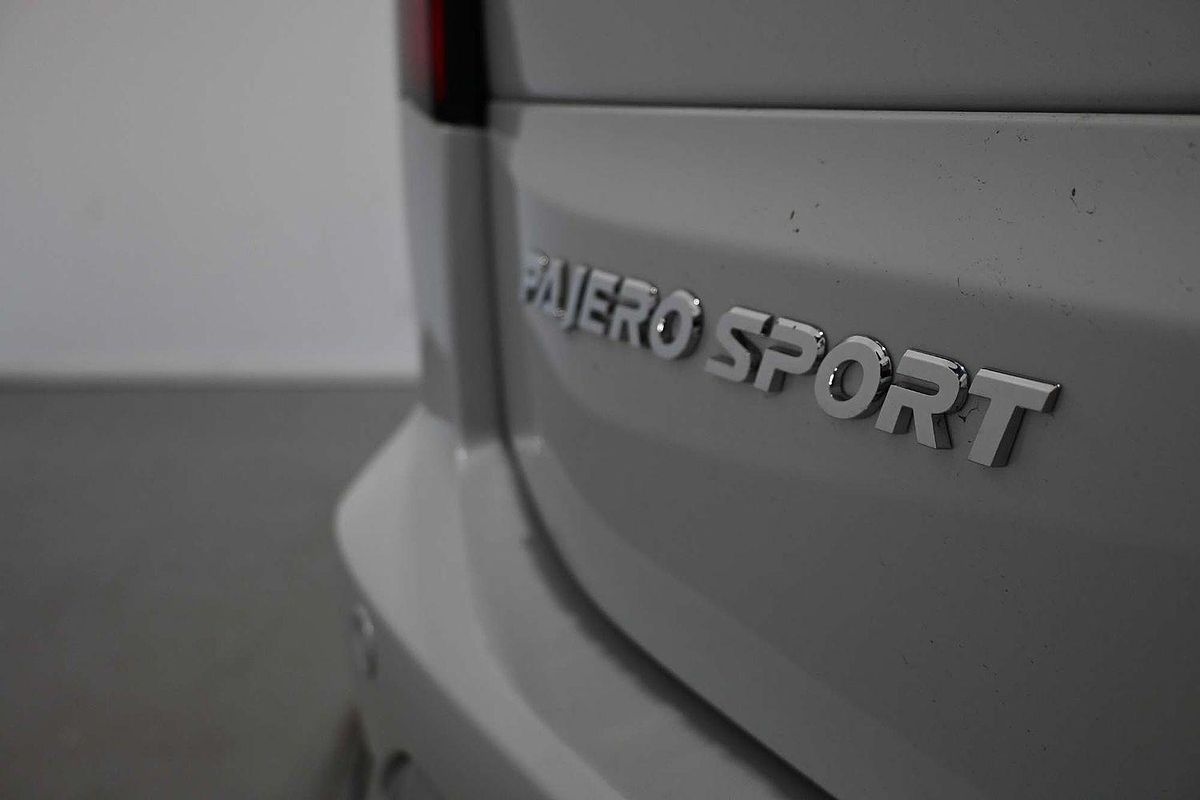 2024 Mitsubishi Pajero Sport GLS QG