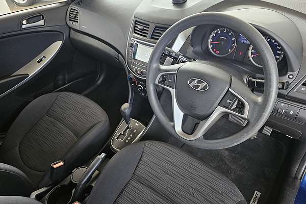 2014 Hyundai Accent Active RB2