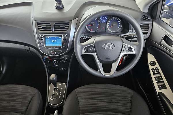 2014 Hyundai Accent Active RB2