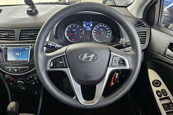 2014 Hyundai Accent Active RB2