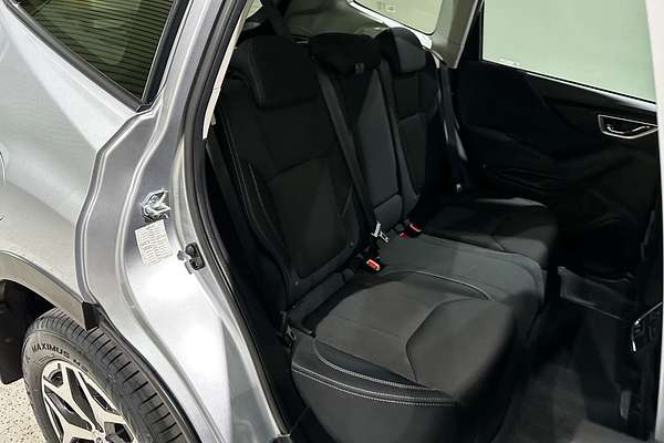 2023 Subaru Forester 2.5i S5