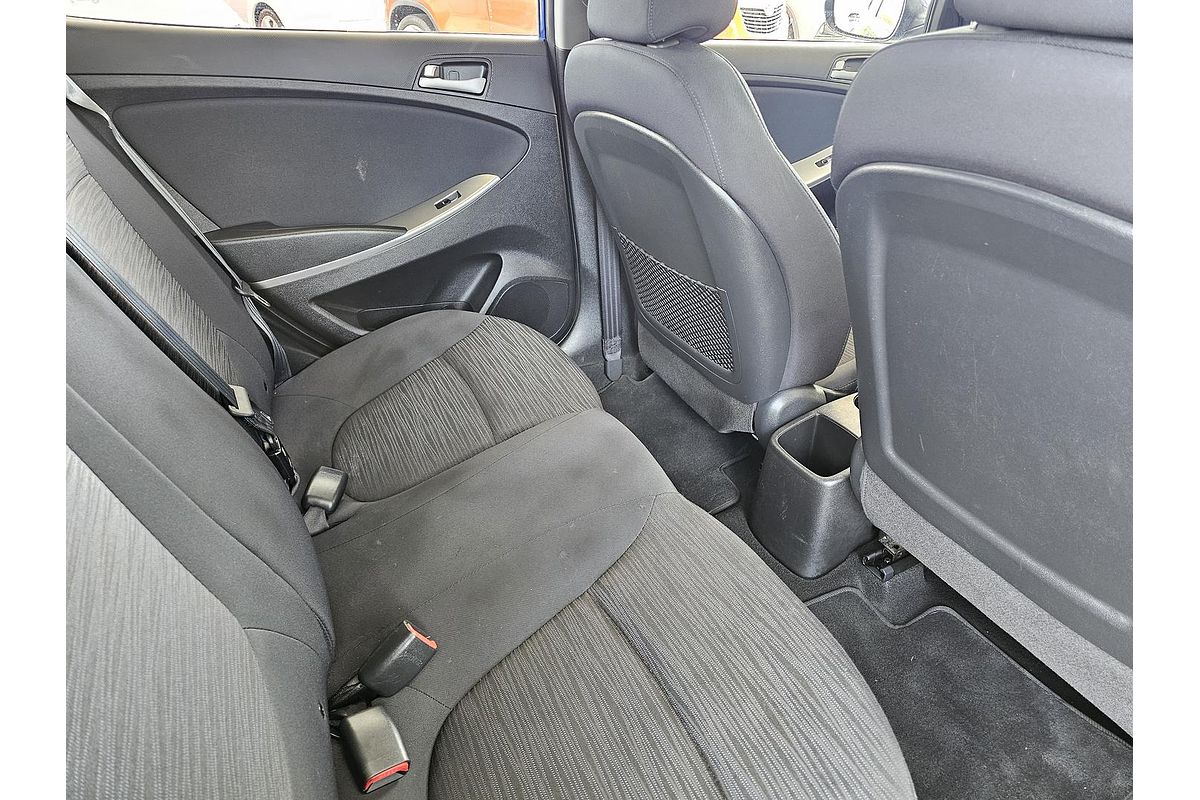 2014 Hyundai Accent Active RB2