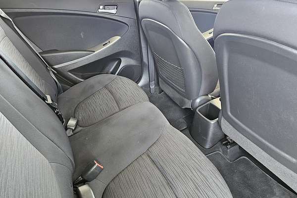 2014 Hyundai Accent Active RB2