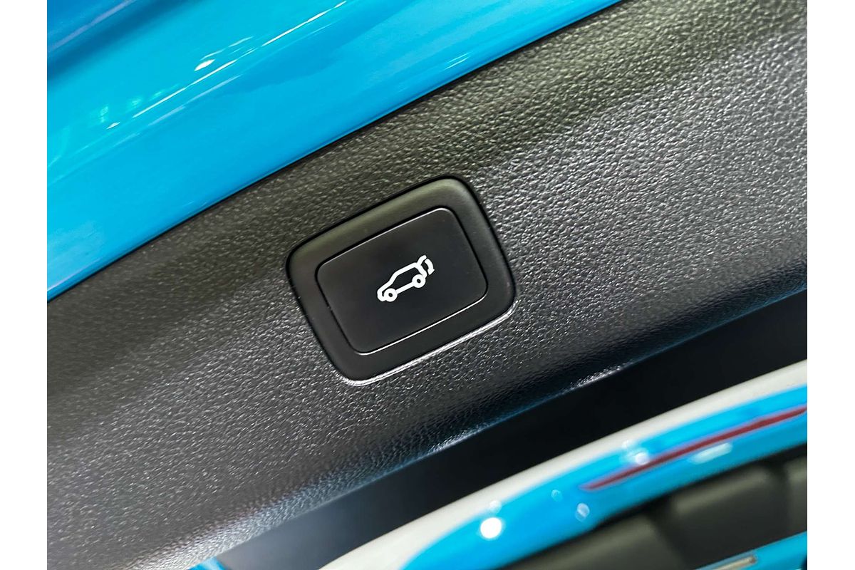 2023 MG HS Essence X SAS23