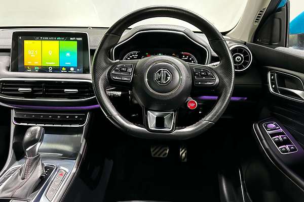 2023 MG HS Essence X SAS23