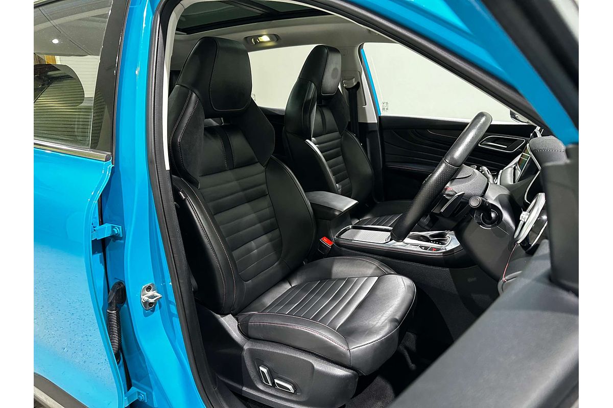 2023 MG HS Essence X SAS23