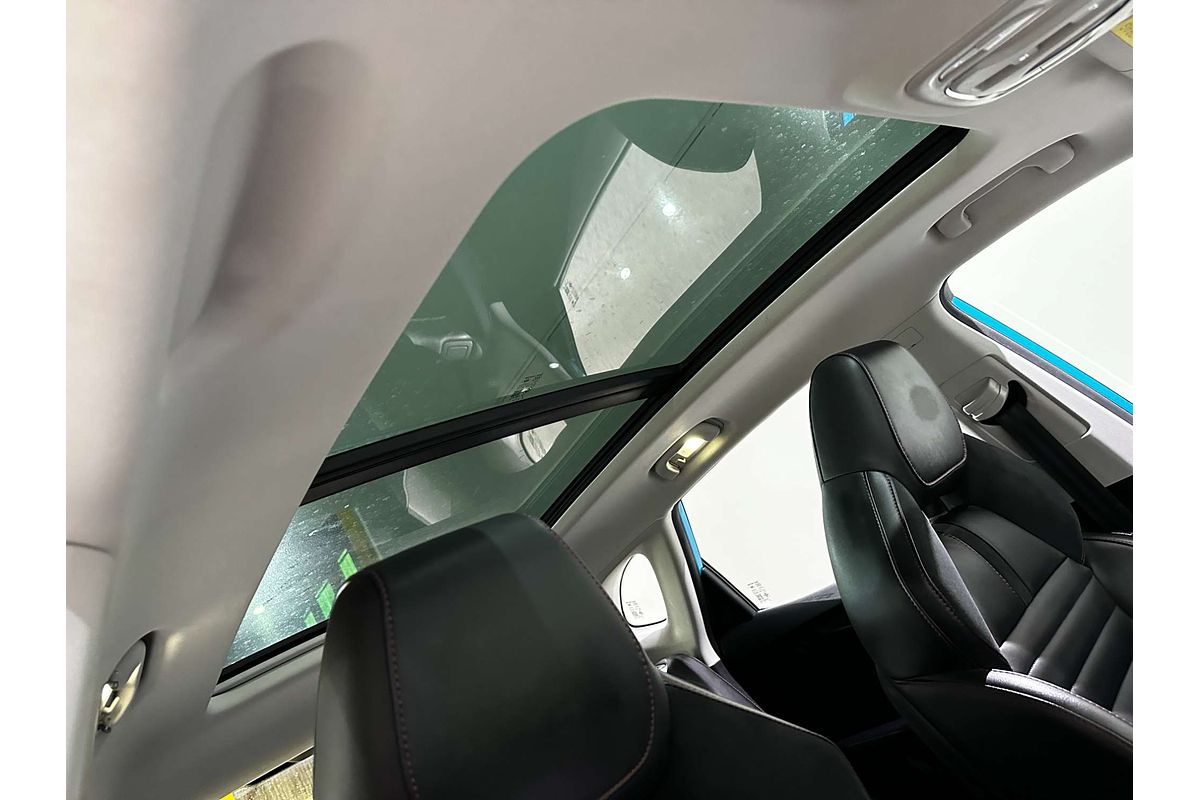 2023 MG HS Essence X SAS23