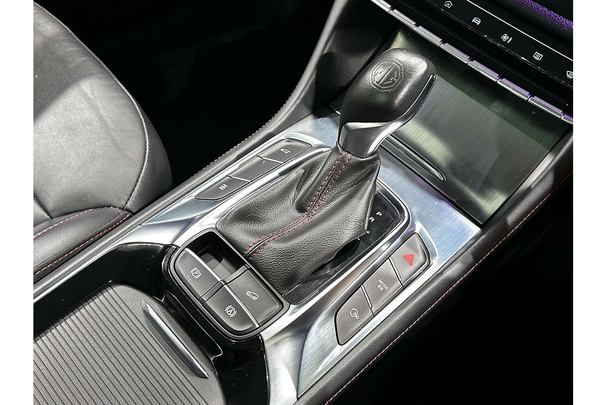 2023 MG HS Essence X SAS23