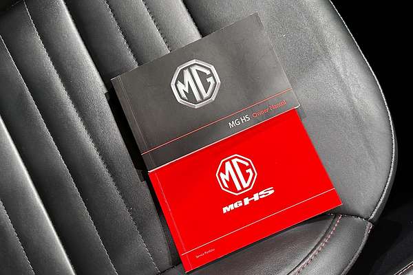 2023 MG HS Essence X SAS23