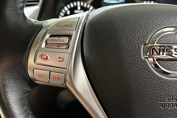 2018 Nissan Navara ST D23 Series 3 4X4