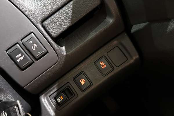 2018 Nissan Navara ST D23 Series 3 4X4