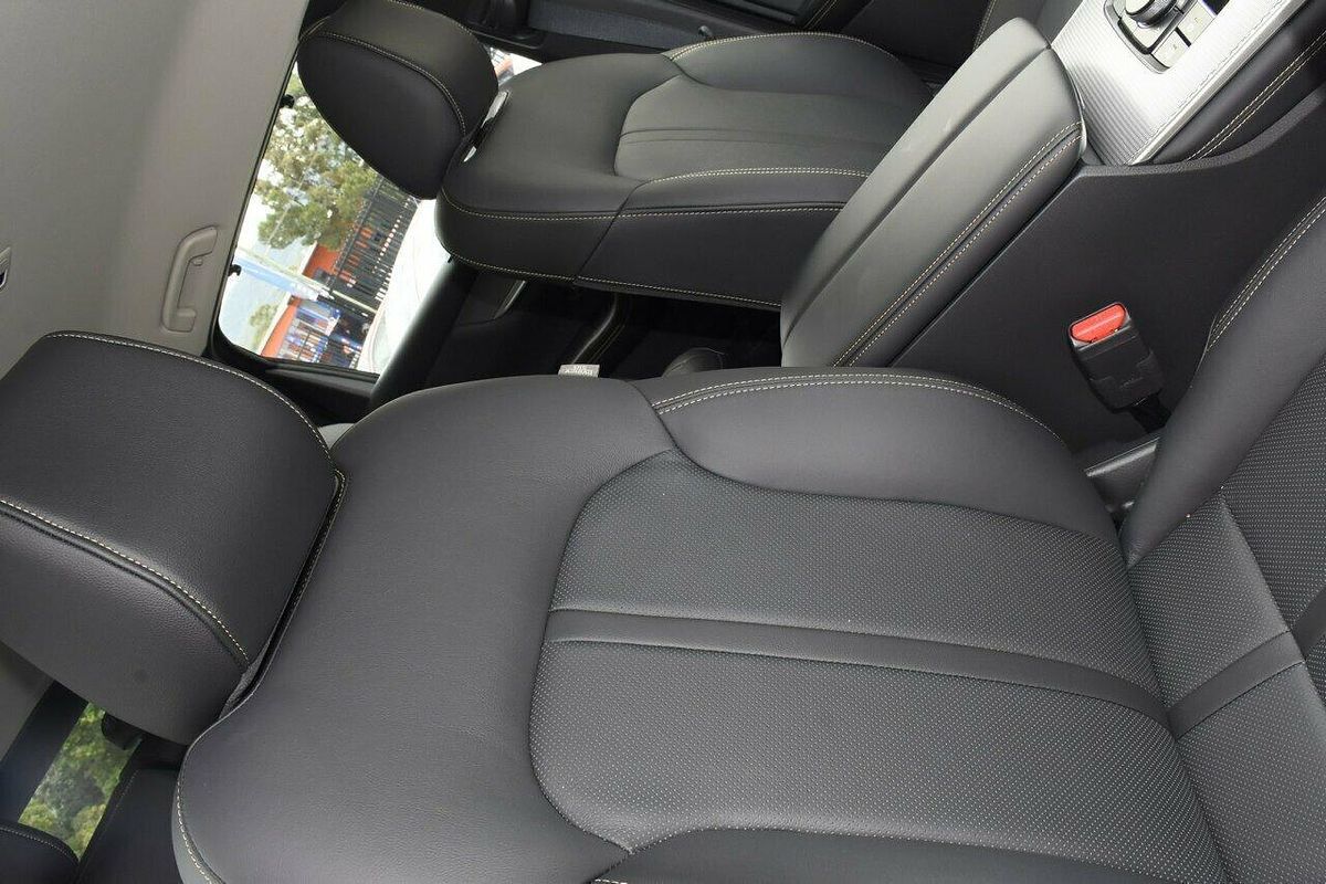 2024 Mazda CX-80 P50e Touring KL