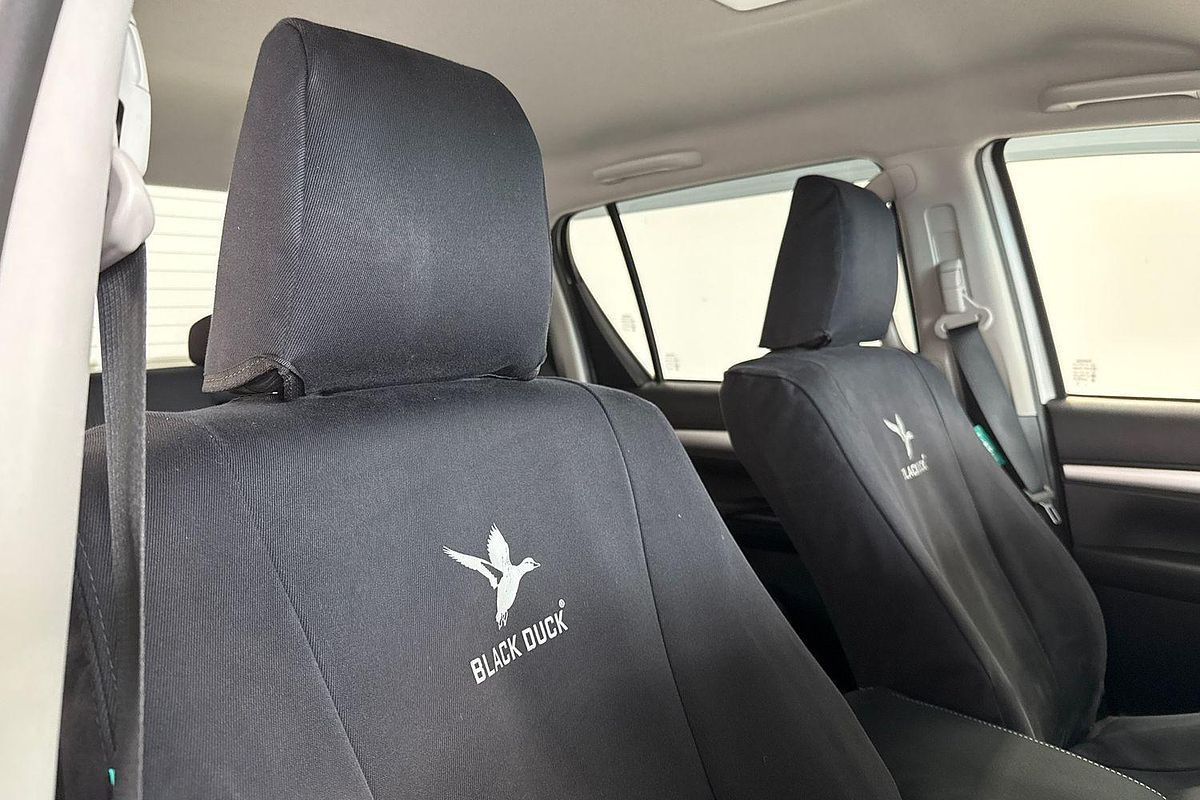 2024 Toyota Hilux SR5 48V GUN126R 4X4