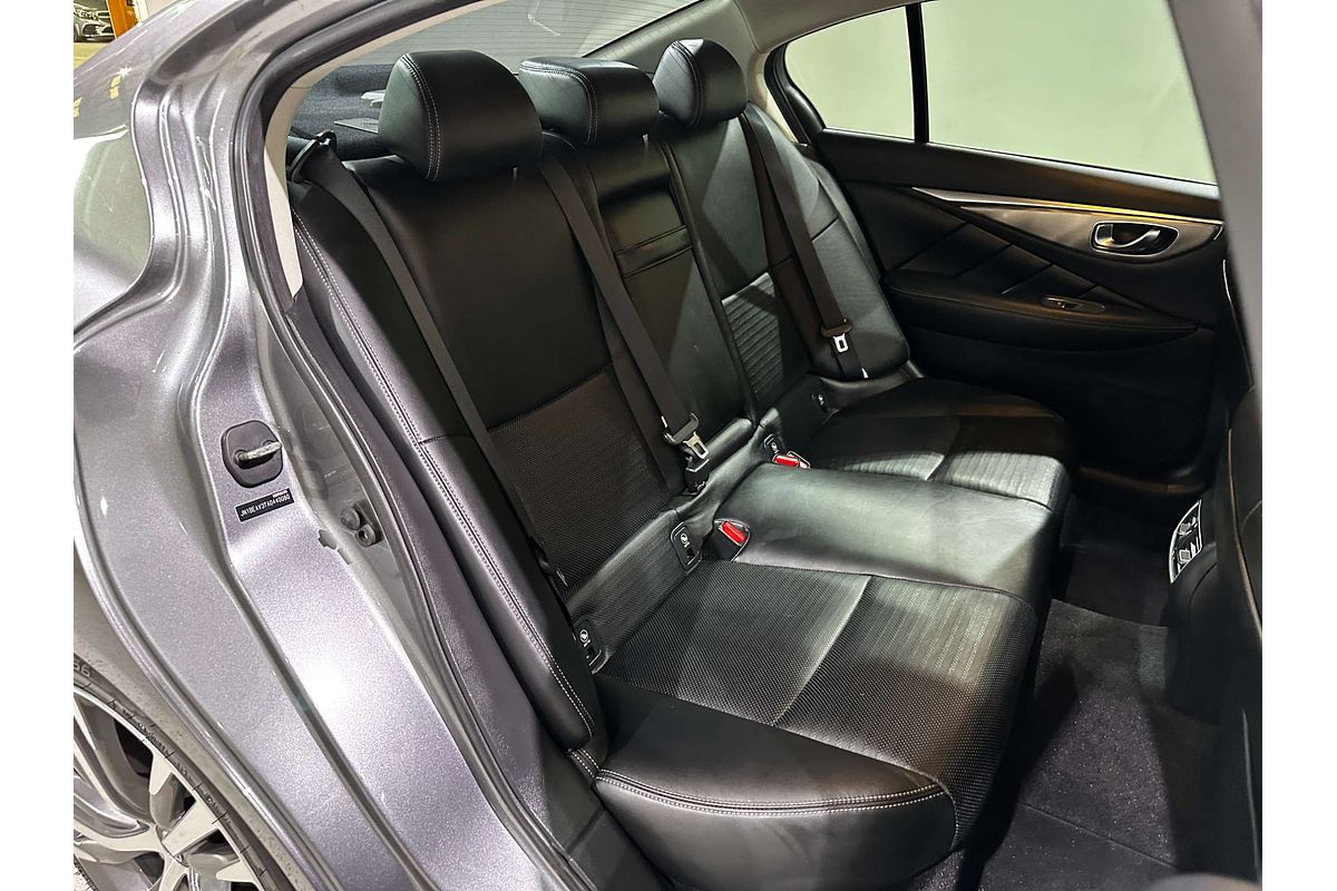 2019 INFINITI Q50 Sport V37