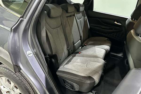 2021 Hyundai Santa Fe  TM.V3