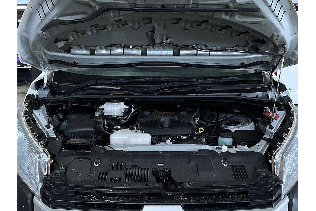 2021 Toyota Hiace Commuter GDH322R ELWB High Roof