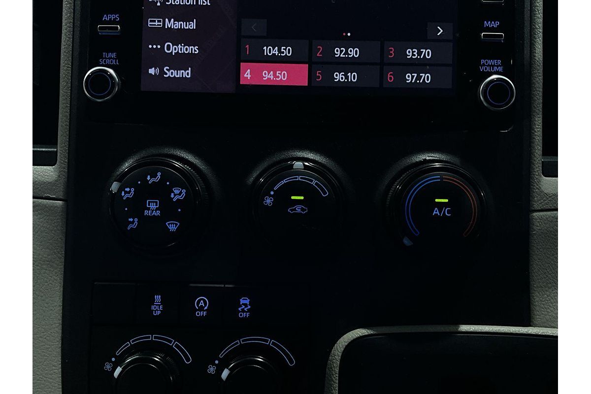 2021 Toyota Hiace Commuter GDH322R ELWB High Roof