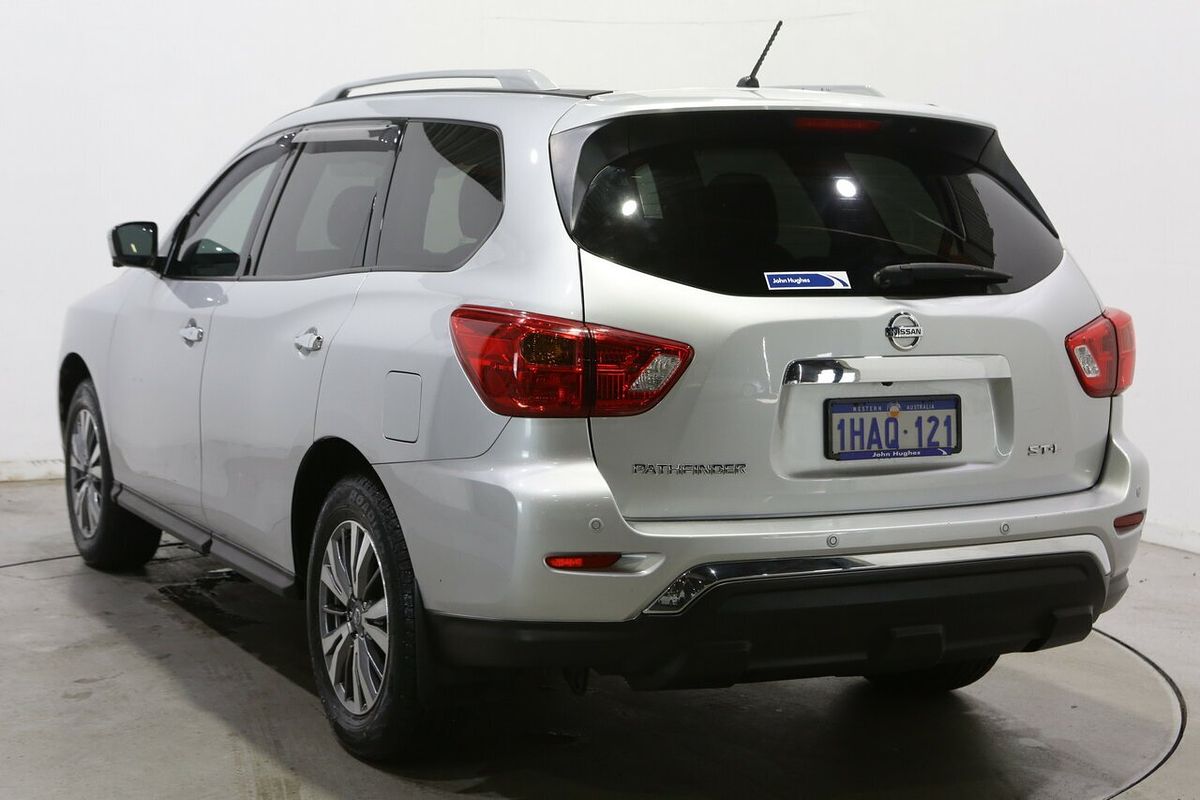 2019 Nissan Pathfinder ST-L R52 Series III