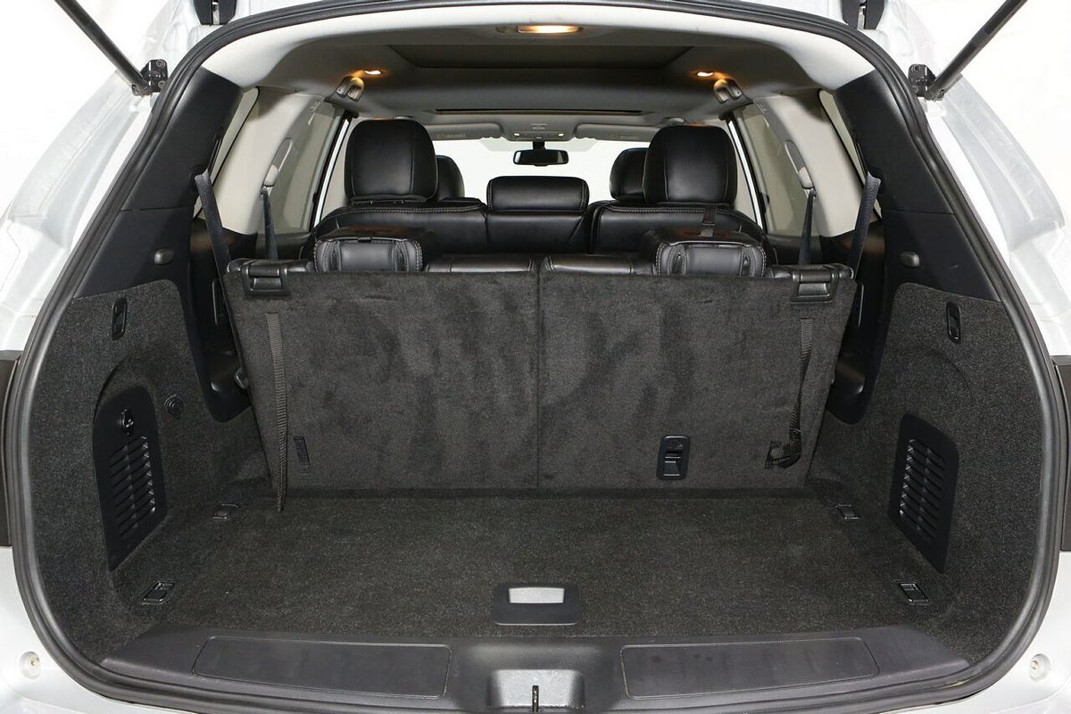 2019 Nissan Pathfinder ST-L R52 Series III